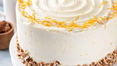 Carrot cake decor ideas