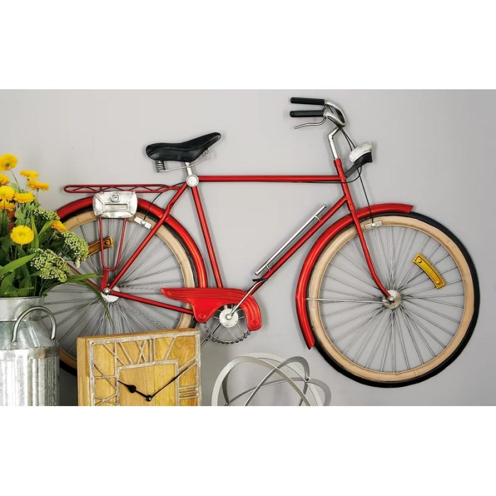 Metal bicycle wall decor