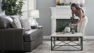 Summer coffee table decor