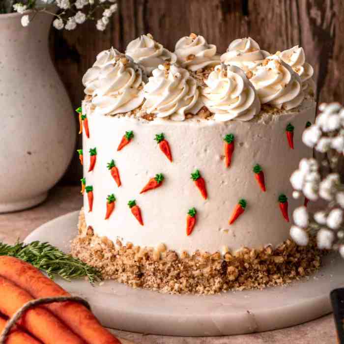 Carrot cake decor ideas