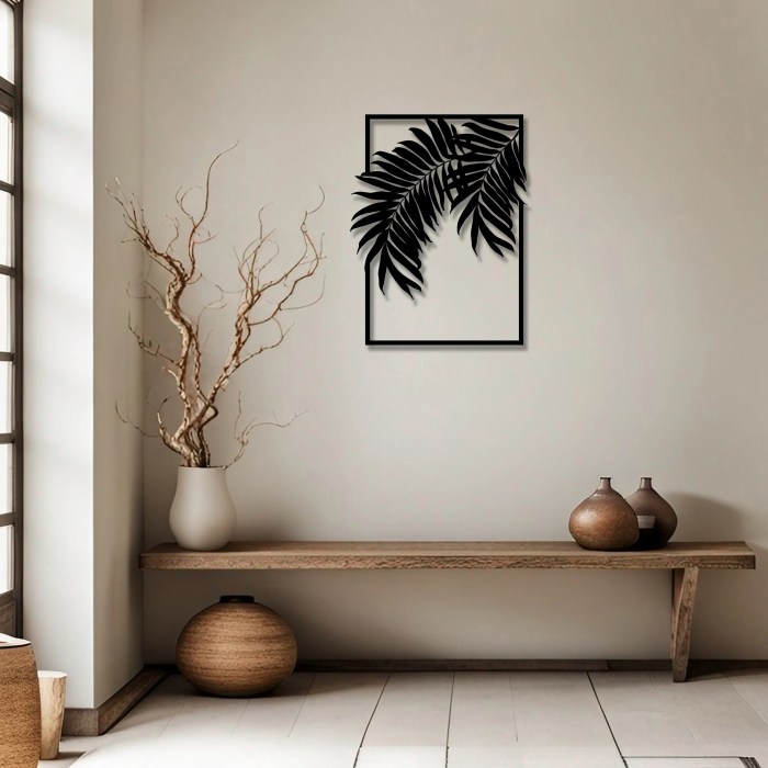 Metal palm leaf wall decor