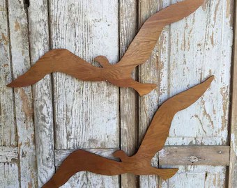 Wooden birds wall decor