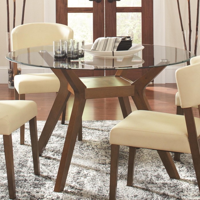 Small round dining table decor ideas