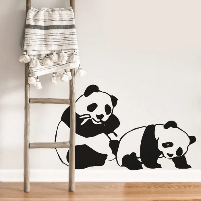 Panda bear wall decor